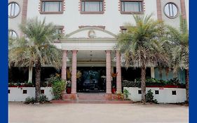 Palette By Checkin Anand Formerly Hotel La Casa Inn